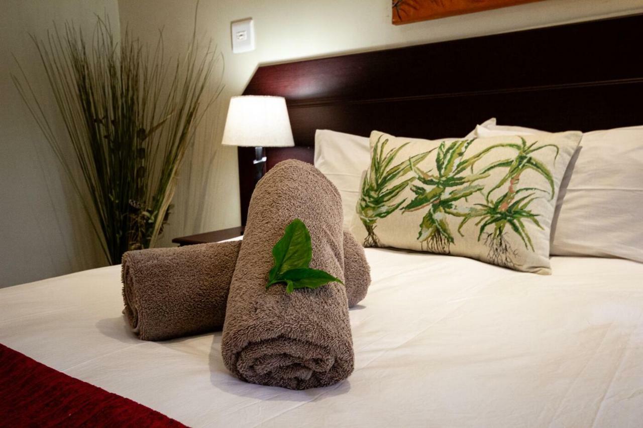 Forest Lodge Saint Lucia Estuary エクステリア 写真